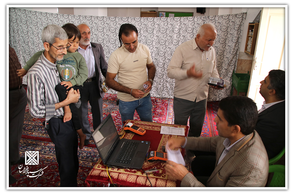 9 2 - استقبال و مشارکت سهامداران محترم شهرستان بشرویه از گام دوم افزایش سرمایه و حضور مدیران شرکت سپاد خراسان در آن شهرستان مورخه 1403/7/15