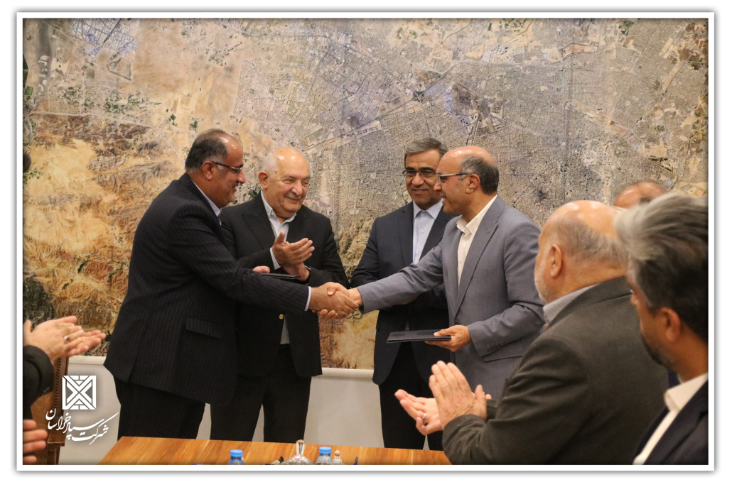 12 1030x686 - انعقاد تفاهم نامه فیمابین سازمان منطقه آزاد چابهار و شرکت سپاد خراسان در حضور استاندار خراسان رضوی و ریاست اتاق بازرگانی، صنایع، معادن و کشاورزی خراسان رضوی