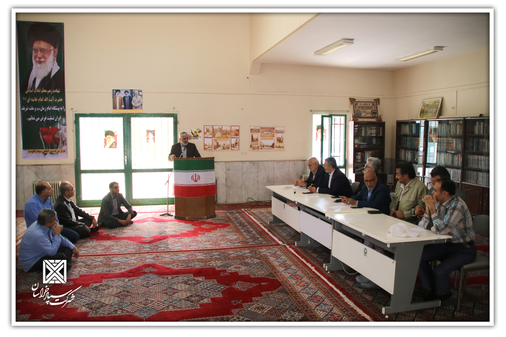 11 2 1030x686 - گزارش تصویری بازدید ریاست و عضو شورای اسلامی شهر مشهد و شهردار منطقه 2 از منطقه تجاری گردشگری سپاد و نشست صمیمی با کسبه بازار بین المللی شهید کاوه